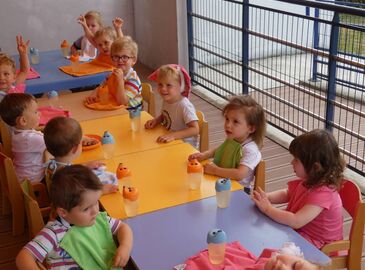 Goûter d'anniversaire à la crèche, en extérieur!