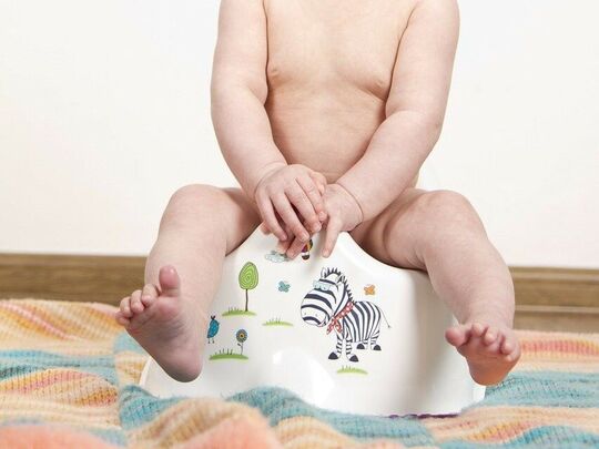 Enfant sur le pot.