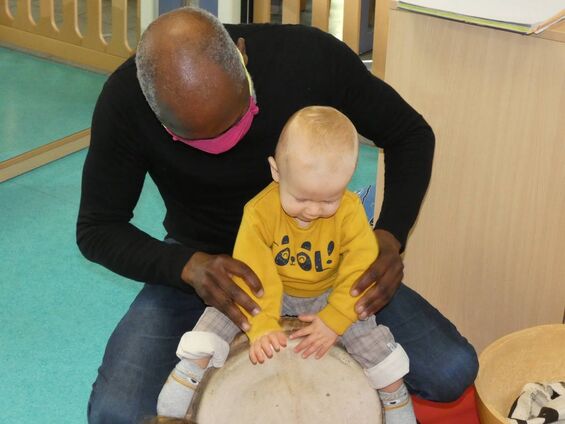 Atelier musique avec Christian.